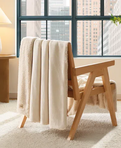 Ugg Avery Reversible Throw, 50" X 70" In Neutral