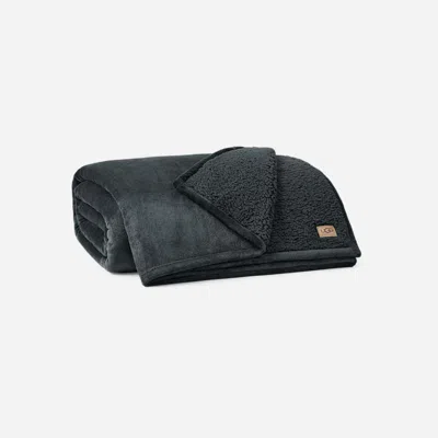 Ugg ® Avery Xl Throw 90"x92" Blankets In Charcoal