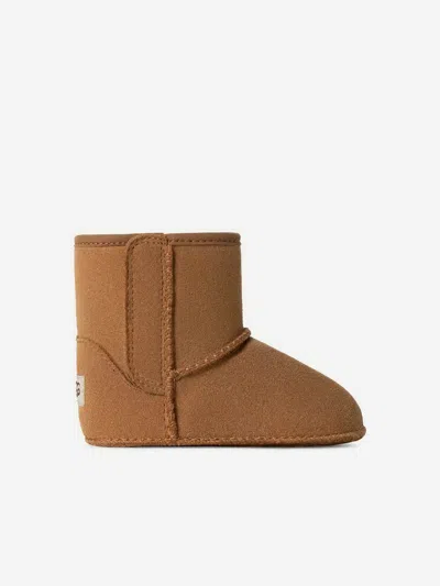 Ugg Baby Classic Boots And Lovey Set In Brown