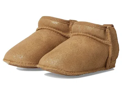 Ugg Baby Classic Ultra Mini Dazzle (infant) Kids Shoes Chestnut : Sm (us 2-3 Infant) M, Suede In Brown