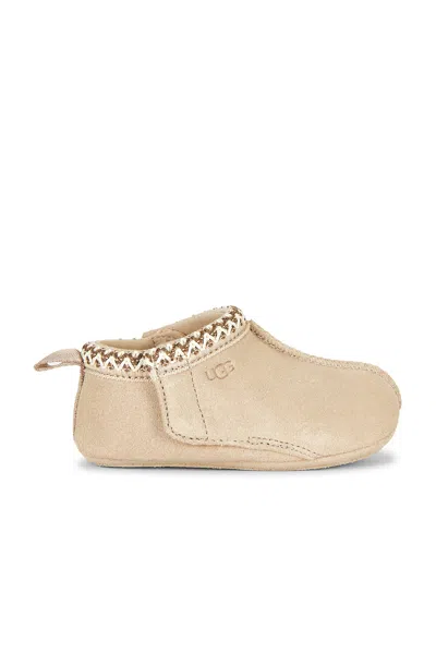 Ugg Baby Tasman Slipper & Lovey Gift Set In Moonlight
