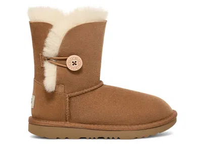 Pre-owned Ugg Bailey Button Ii (kids) Sneakers In Chestnut