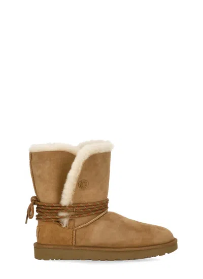 UGG BAILEY TIE BOOTS