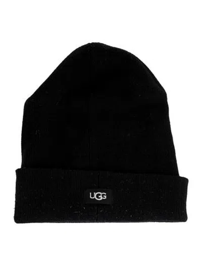 Pre-owned Ugg Beanie In Black