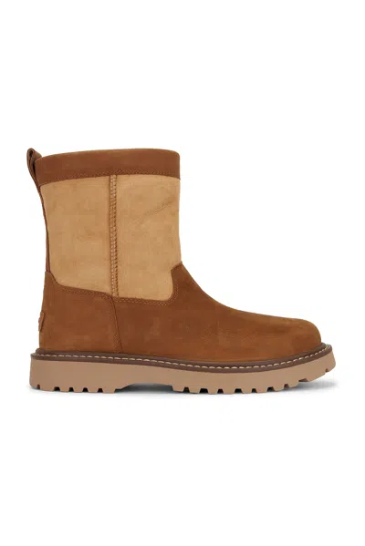 Ugg Birch Boot Ii In Brown