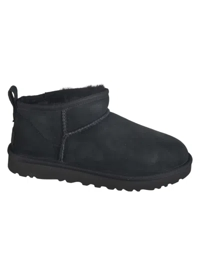 UGG BLACK CLASSIC ULTRA MINI BOOTS