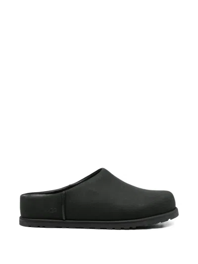UGG Black leather clogs UGG
