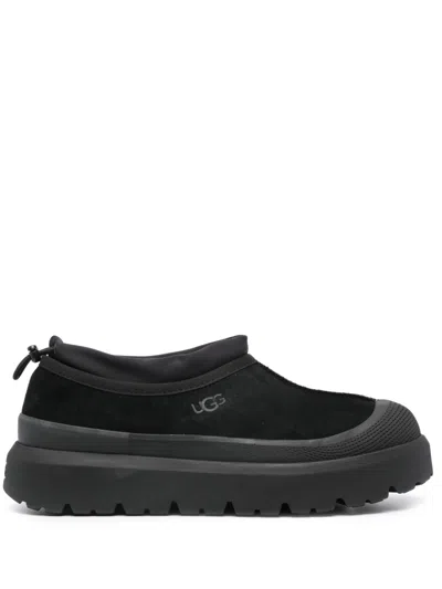 UGG BLACK SLIP ON SLIDES
