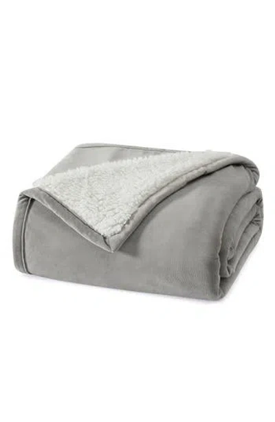 Ugg ® Bliss Fuzzy Throw In Gray
