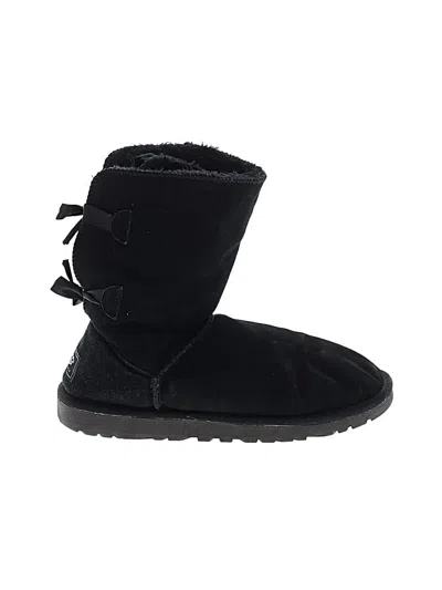 Pre-owned Ugg Boots In Black