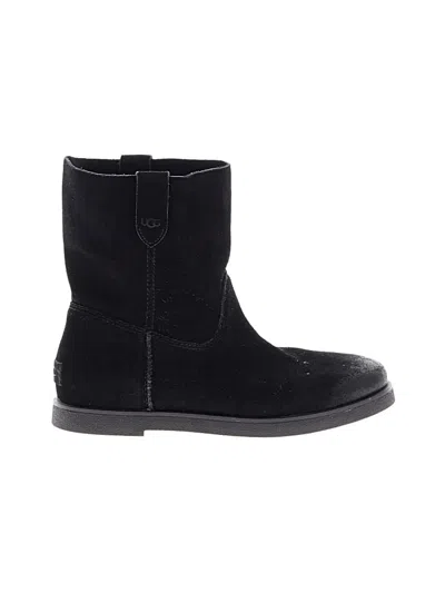 Pre-owned Ugg Boots In Black