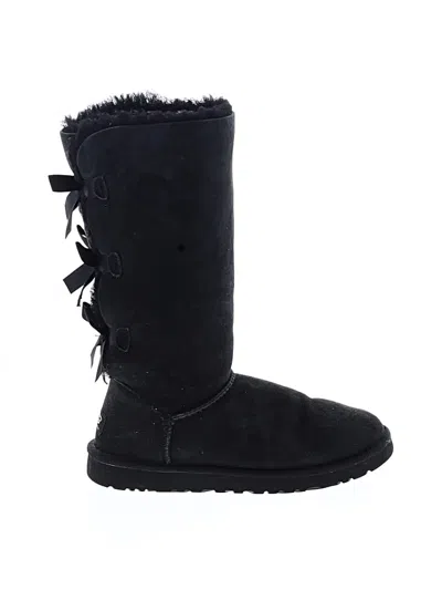 Pre-owned Ugg Boots In Black