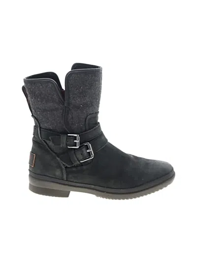 Pre-owned Ugg Boots In Black