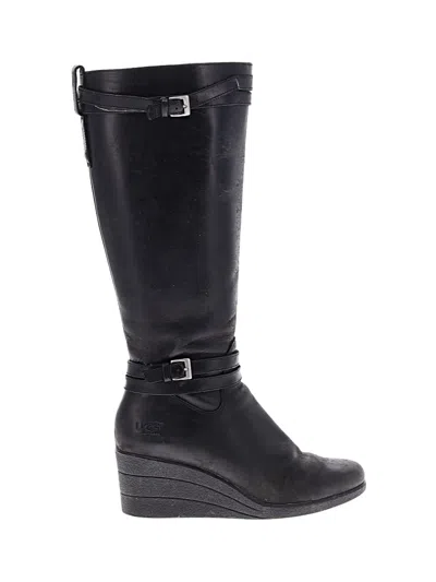 Pre-owned Ugg Boots In Black