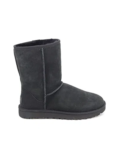 Pre-owned Ugg Boots In Black