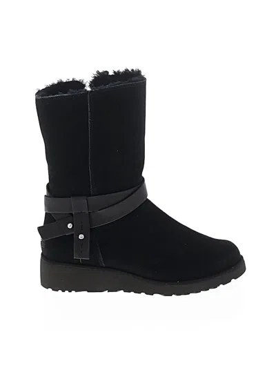 Pre-owned Ugg Boots In Black