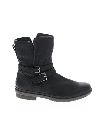Pre-owned Ugg Boots In Black