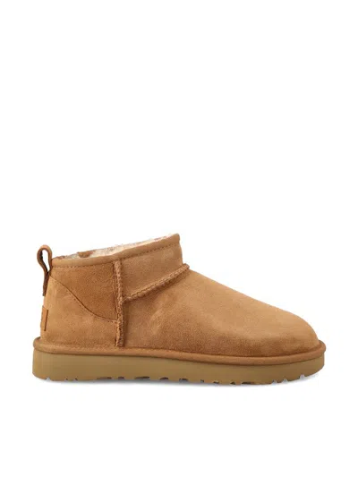 Ugg Boots In Brown