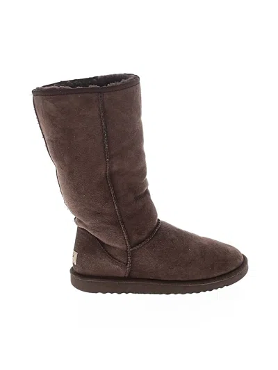 Pre-owned Ugg Boots In Brown