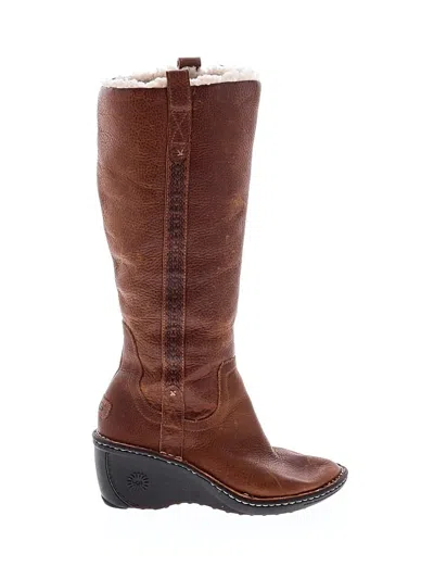 Pre-owned Ugg Boots In Brown