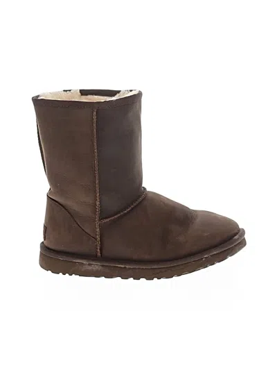 Pre-owned Ugg Boots In Brown