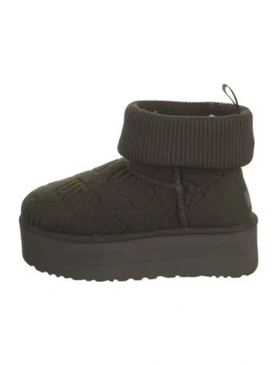 Pre-owned Ugg Boots In Green