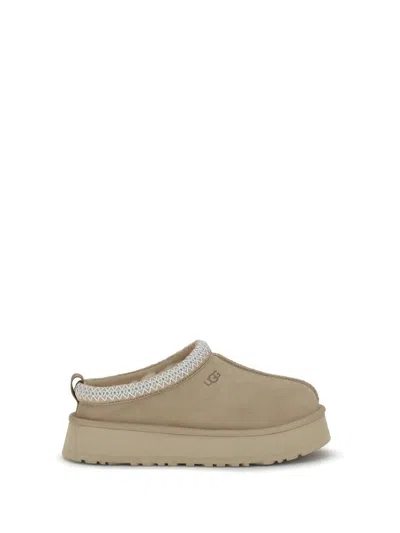 Ugg Boots In Sand