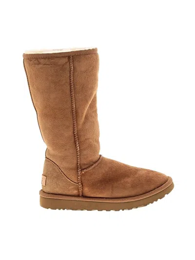 Pre-owned Ugg Boots In Tan