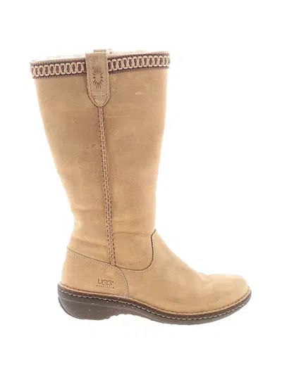 Pre-owned Ugg Boots In Tan