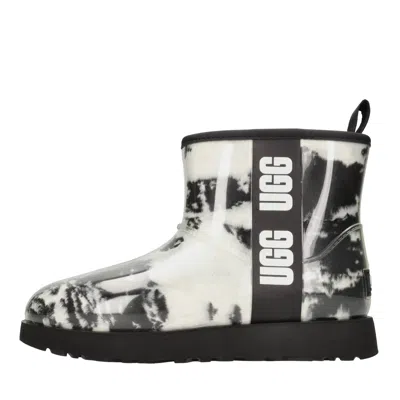 Ugg Boots White In Bianco Chiari E Naturali