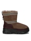 Ugg 44mm Classic Mini Trailgrazer Boots In Marrón Oscuro