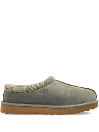 Ugg Braided-trim Sheepskin Boots In Green