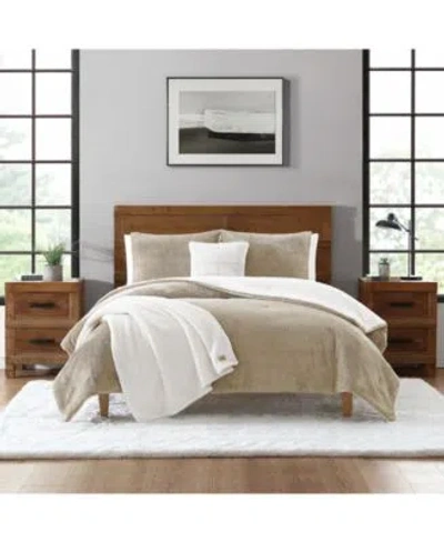 Ugg Brody Reversible Comforter Sets In White