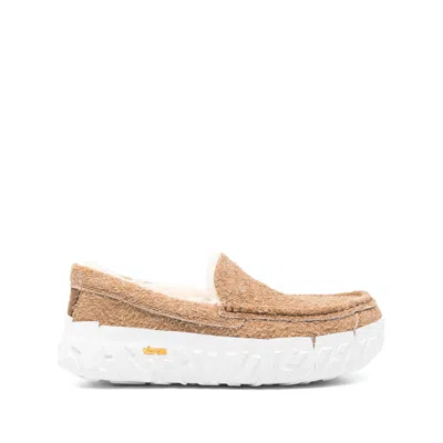 UGG BROWN LOAFERS