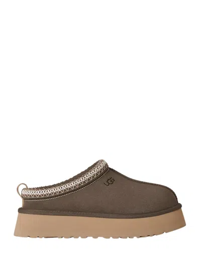 Ugg Stylish Flat Shoes For Women In Multi