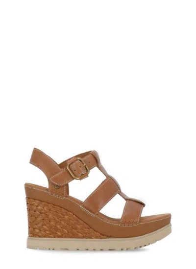 Ugg Brown Smooth Leather Sandals