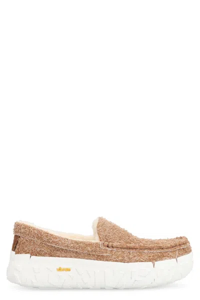 Ugg Camel Suede Ascot Slip Ons