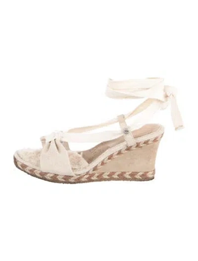 Pre-owned Ugg Canvas Espadrilles In Neutrals