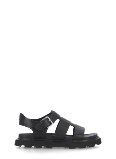 Ugg Capitelle Sandals In Black