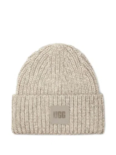 Ugg Cappello In Maglia A Costine Con Logo  In Neutral