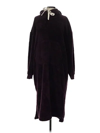 Pre-owned Ugg Casual Dress In Burgundy