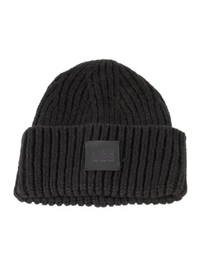 Pre-owned Ugg Chunky Rib Beanie In Black