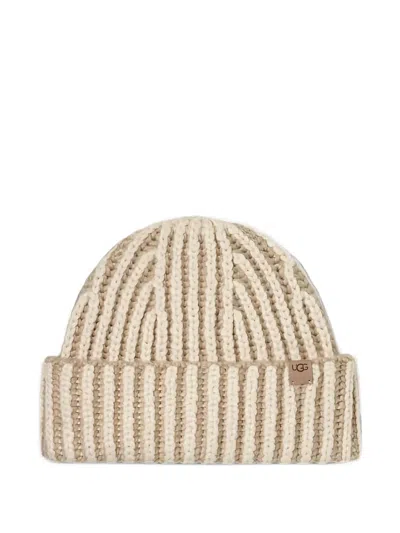 Ugg Chunky-knit Beanie Hat In Brown