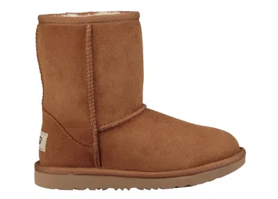Pre-owned Ugg Classic Ii Boot (kids) Sneakers In Chestnut In Brown