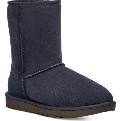 UGG UGG® CLASSIC II GENUINE SHEARLING LINED SHORT BOOT
