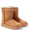 Ugg Unisex Classic Ii Boots - Little Kid In Brown