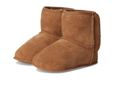 Ugg Classic (infant/toddler) Kid's Shoes Chestnut : Md (us 4-5 Toddler) M, Suede In Brown