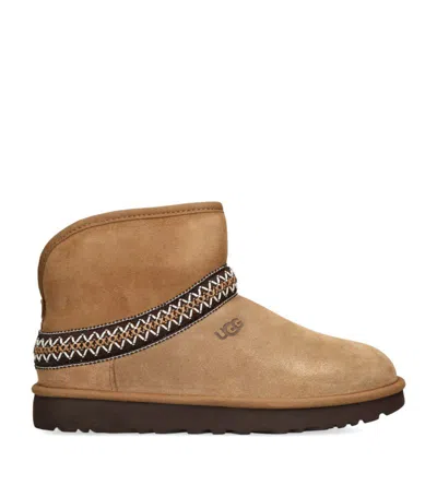 Ugg Classic Mini Crescent Boots In Tan