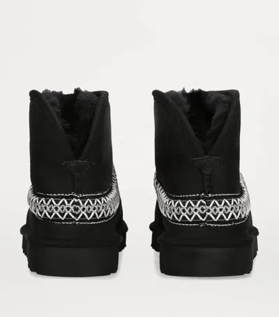 Ugg Classic Mini Crescent Boots In Black