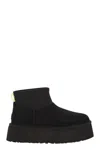 Ugg Classic Mini Dipper Boots